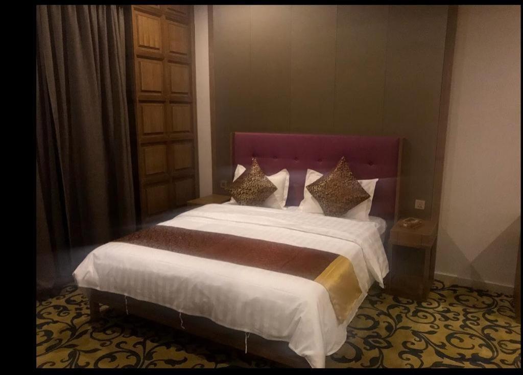 Hosta Al Yasmin Aparthotel Riaad Buitenkant foto